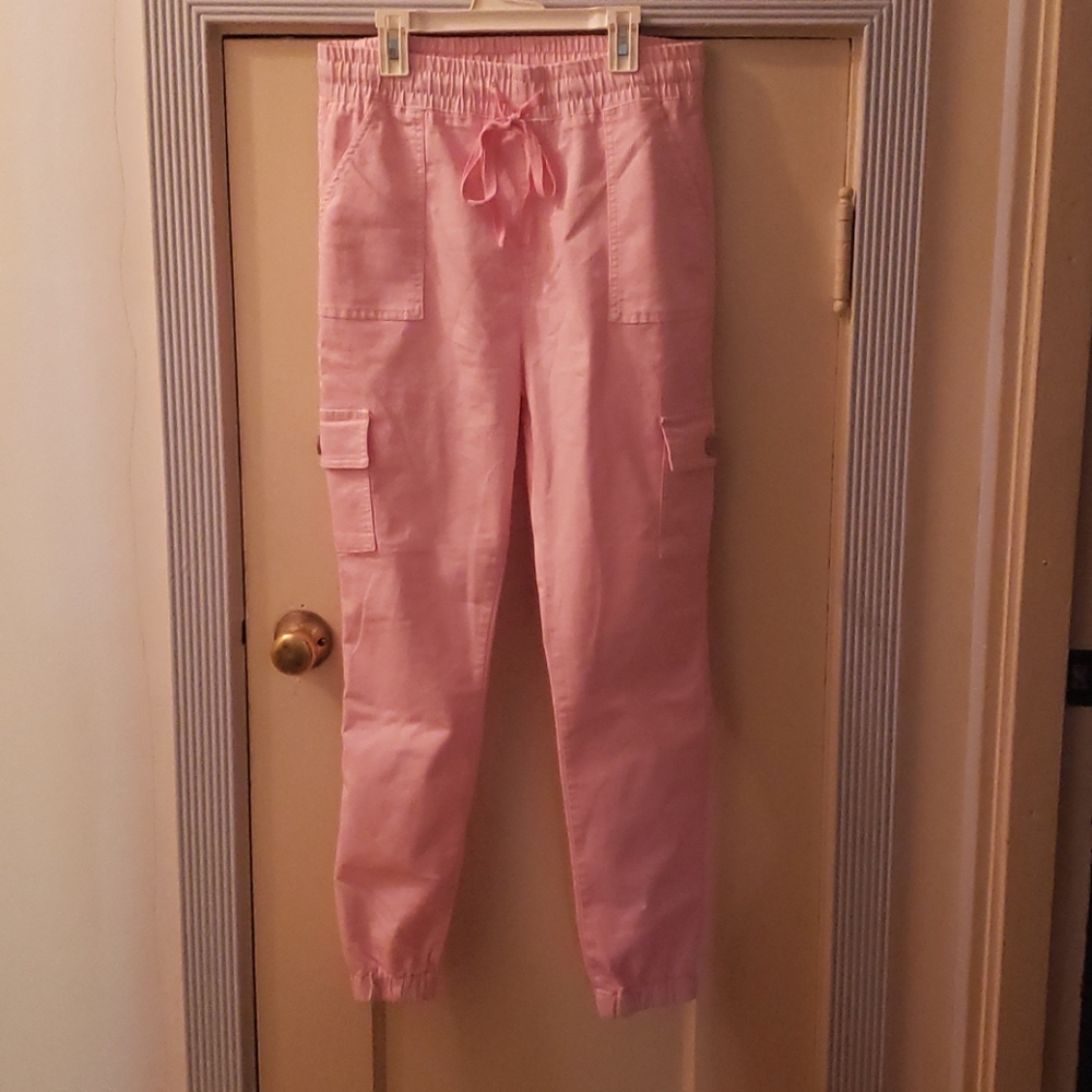 NWOT V.I.P. PINK CARGO JOGGERS
